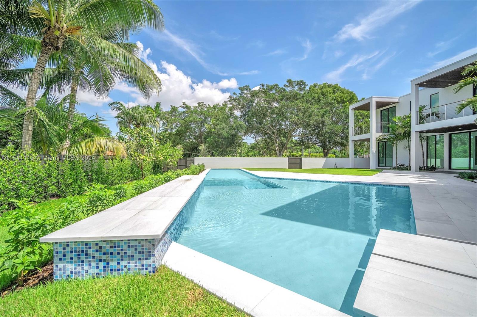 PALMETTO EAST - Residential