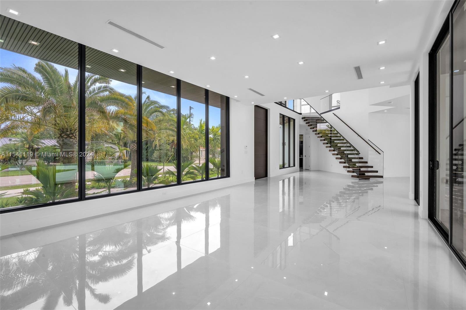 PALMETTO EAST - Residential