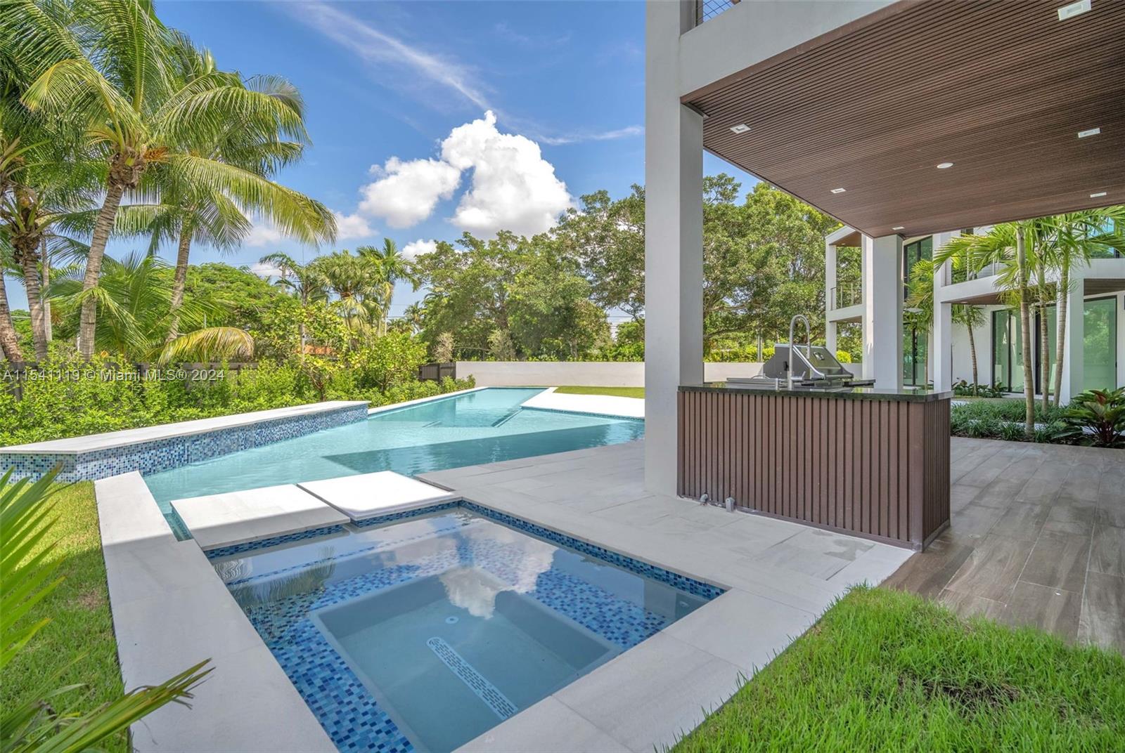 PALMETTO EAST - Residential