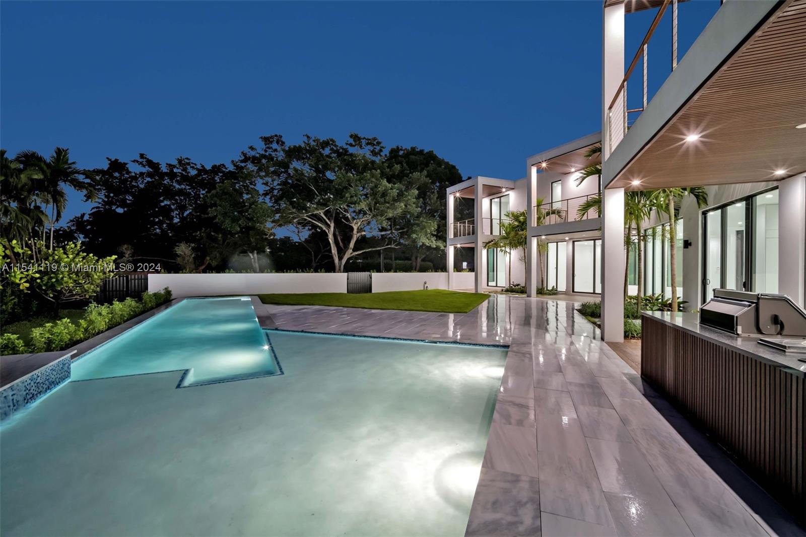 PALMETTO EAST - Residential