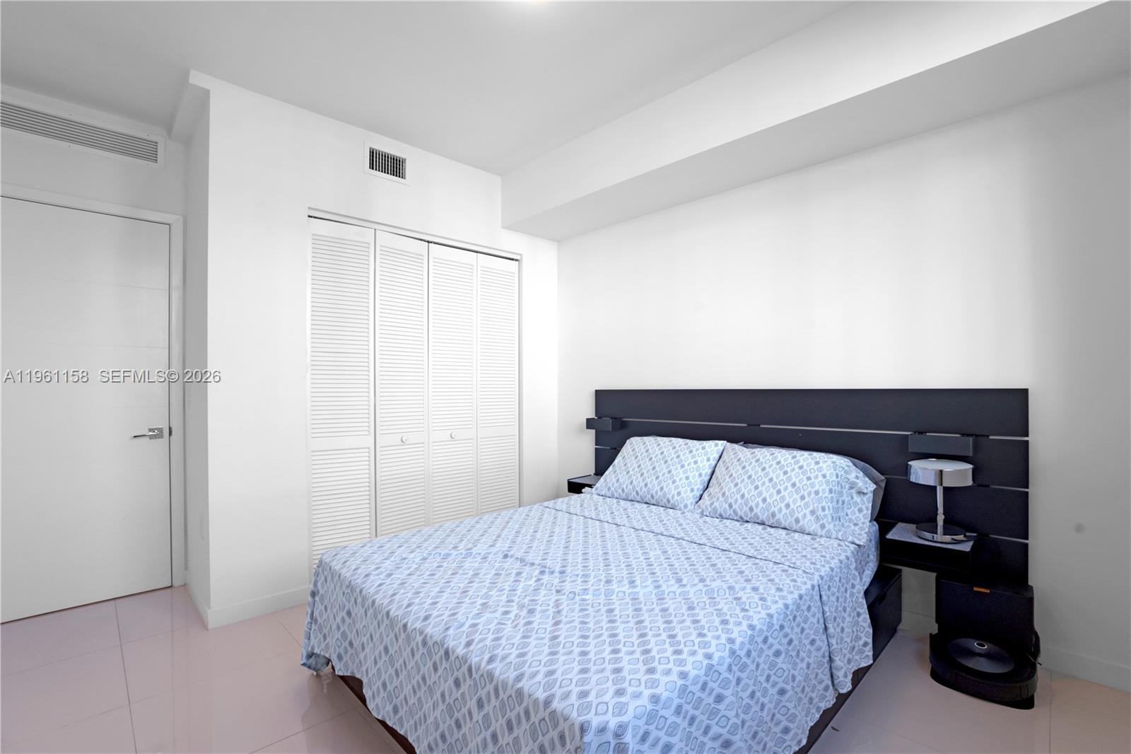 GRAND BAY COMMONS SOUTH - Residential