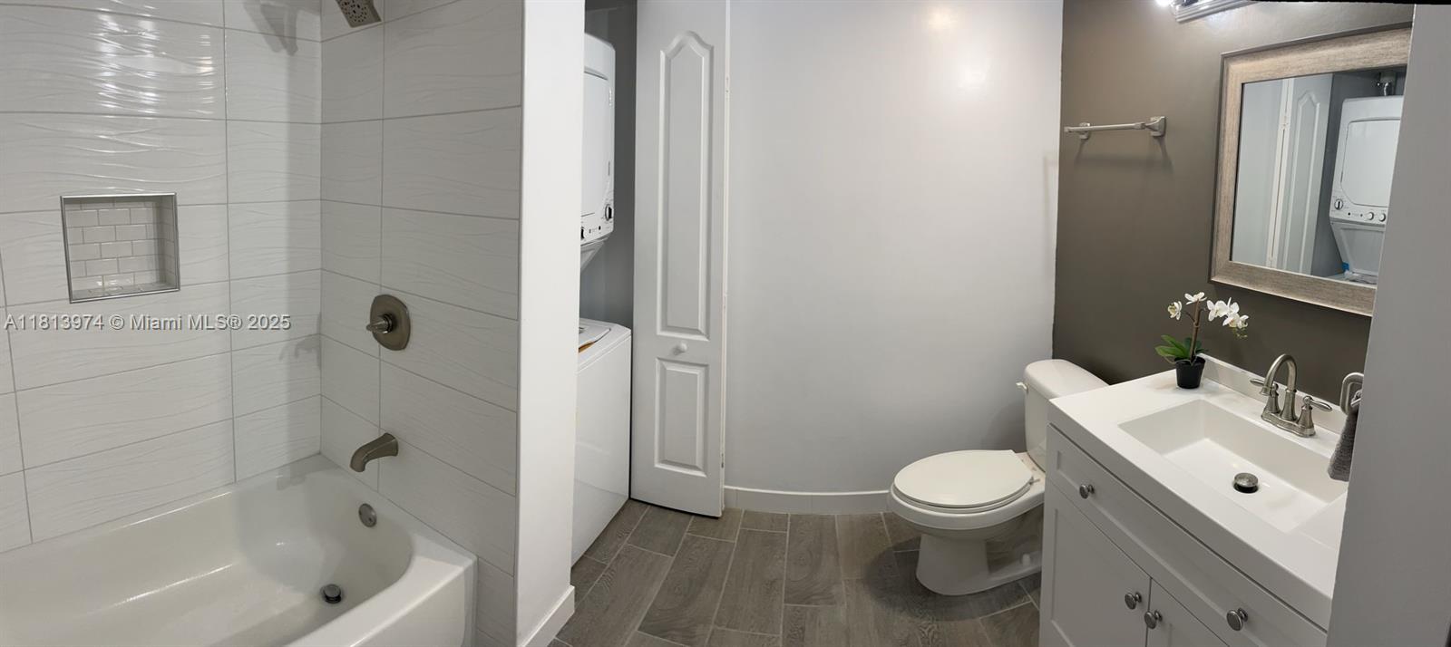 THE GREENS AT DORAL CONDO - Residential Lease