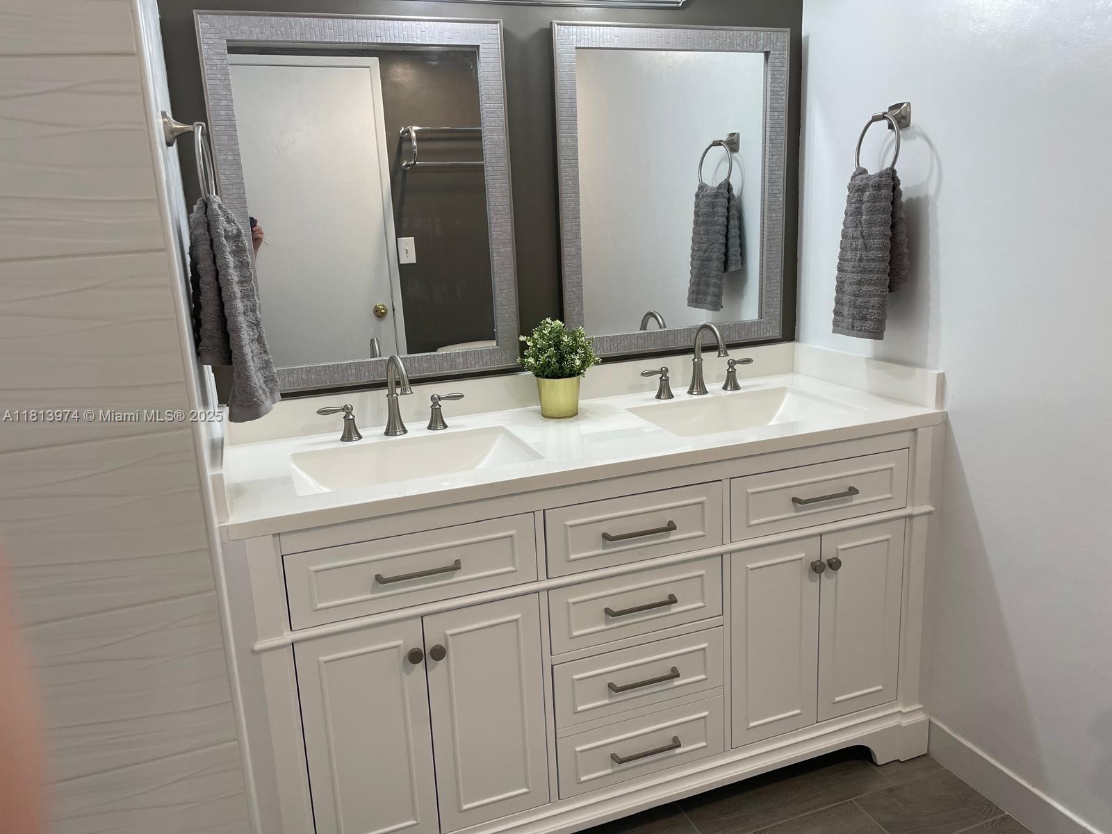 THE GREENS AT DORAL CONDO - Residential Lease