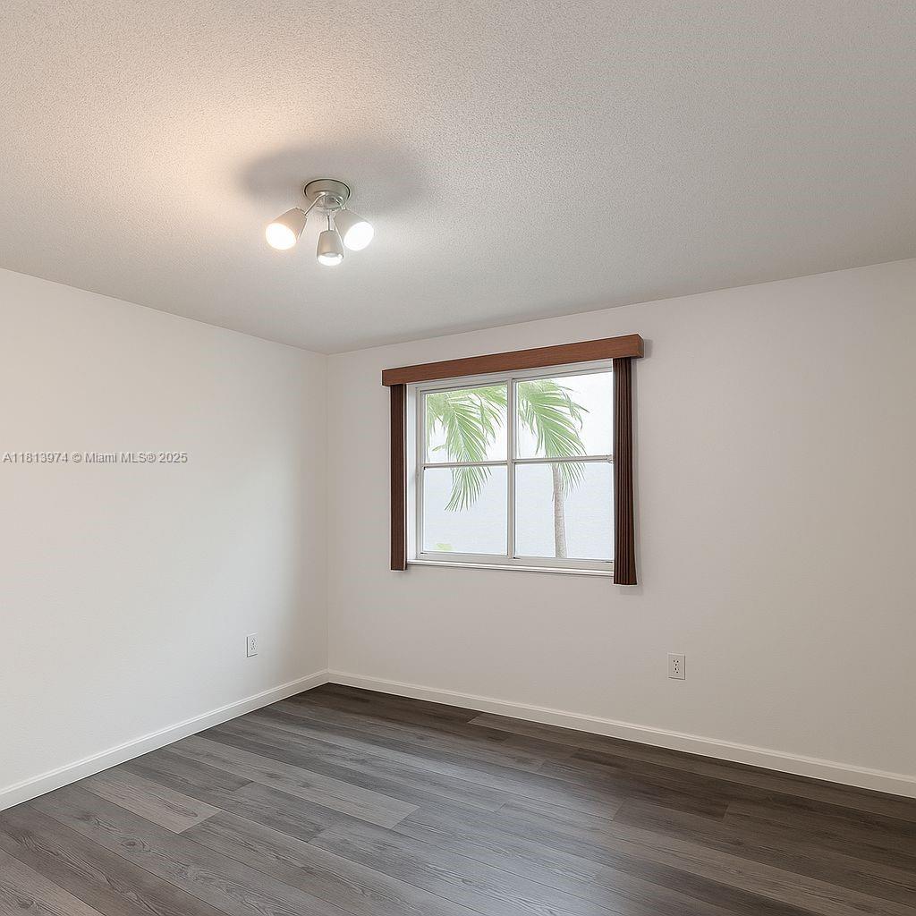 THE GREENS AT DORAL CONDO - Residential Lease