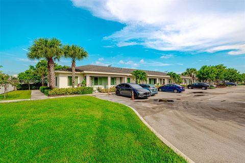 20690 NW 27 Avenue Miami Gardens FL 33056