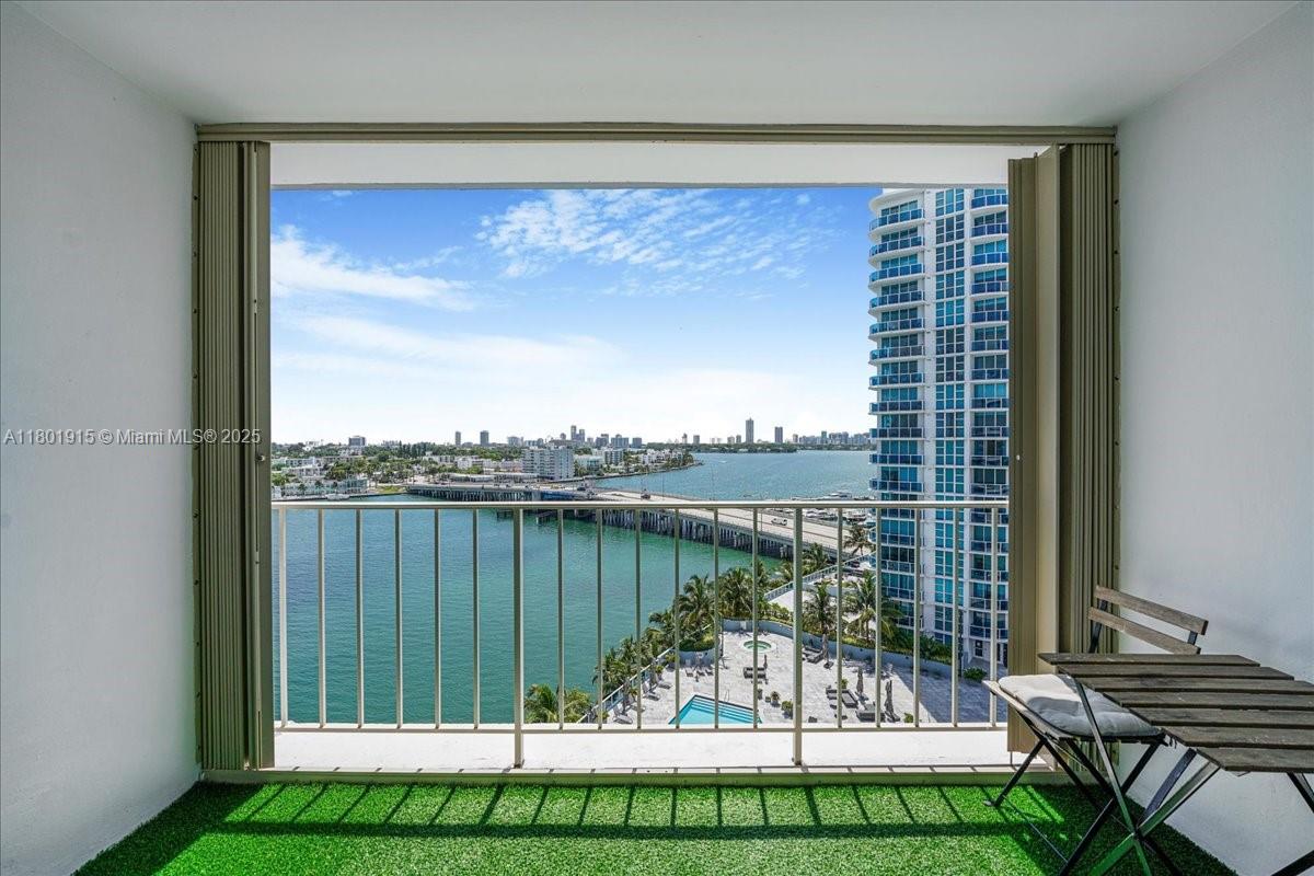 Kennedy House Condo - Residential