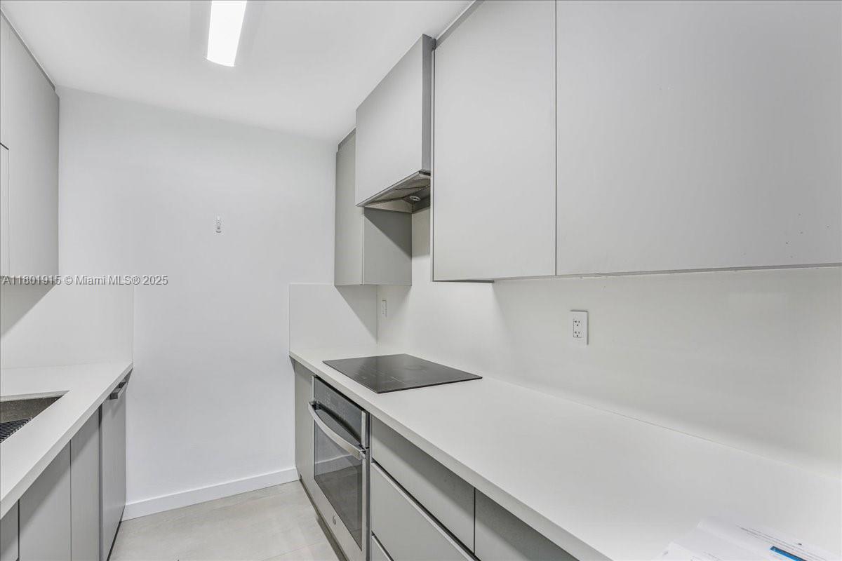 Kennedy House Condo - Residential