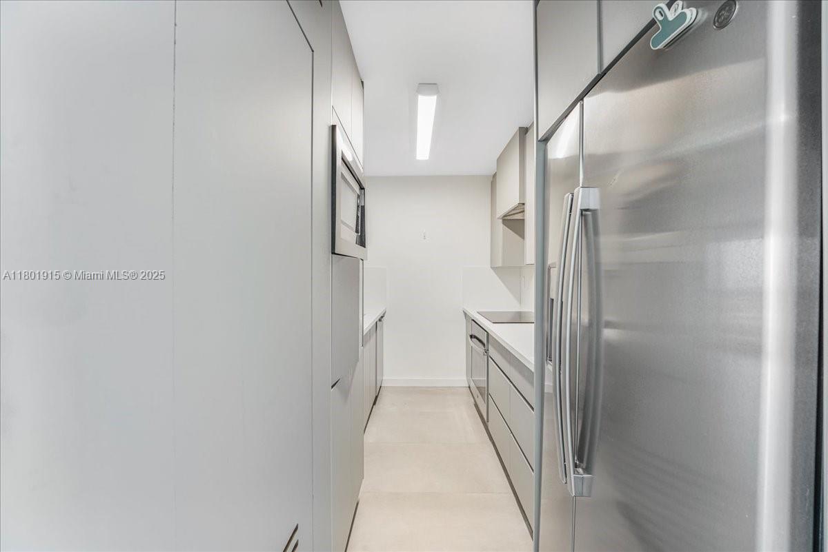 Kennedy House Condo - Residential