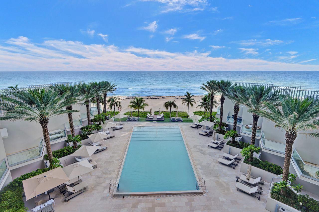 TURNBERRY OCEAN CLUB - Residential Lease