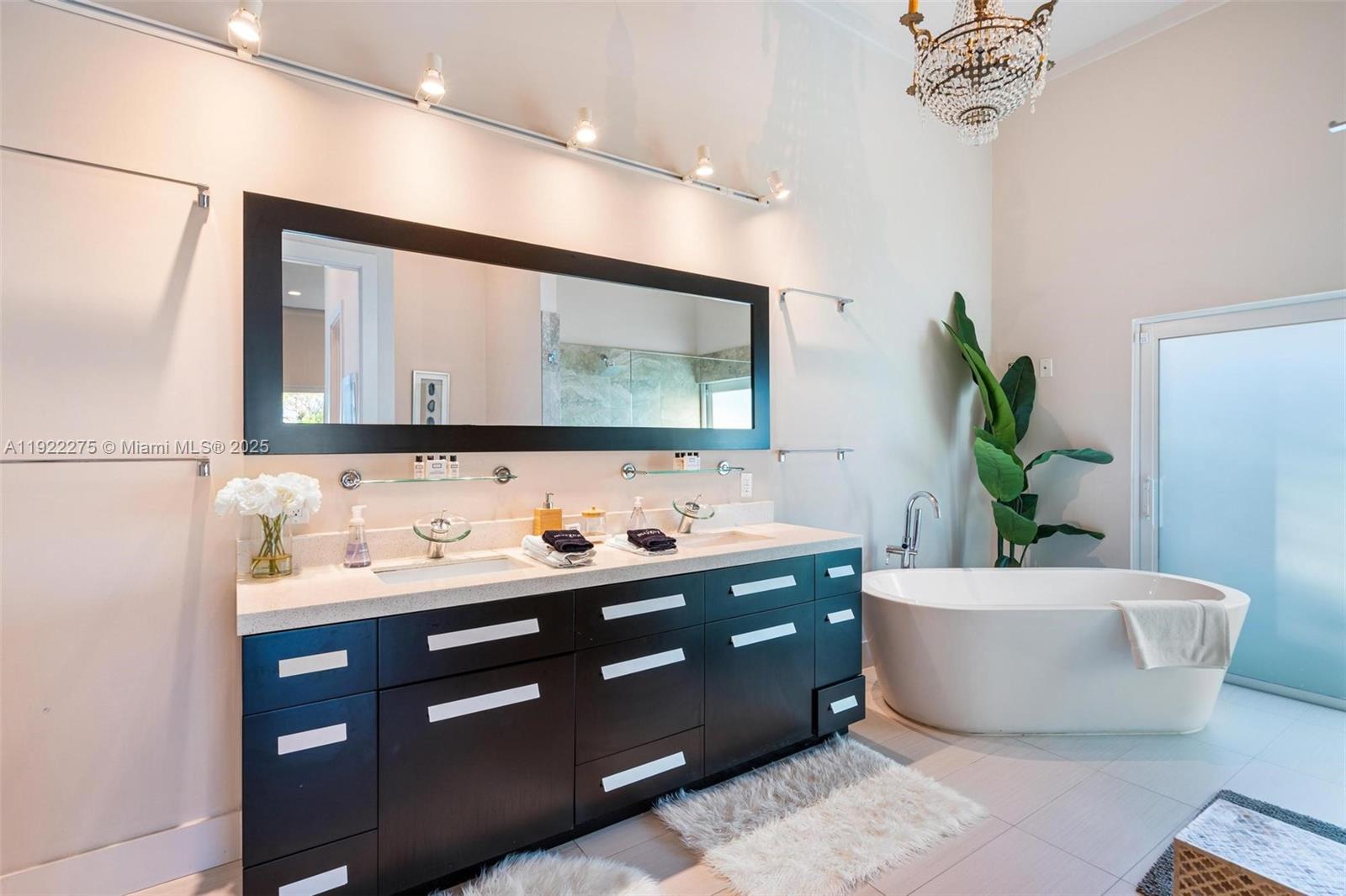 MIDDLE RIVER MANOR ADD - Residential