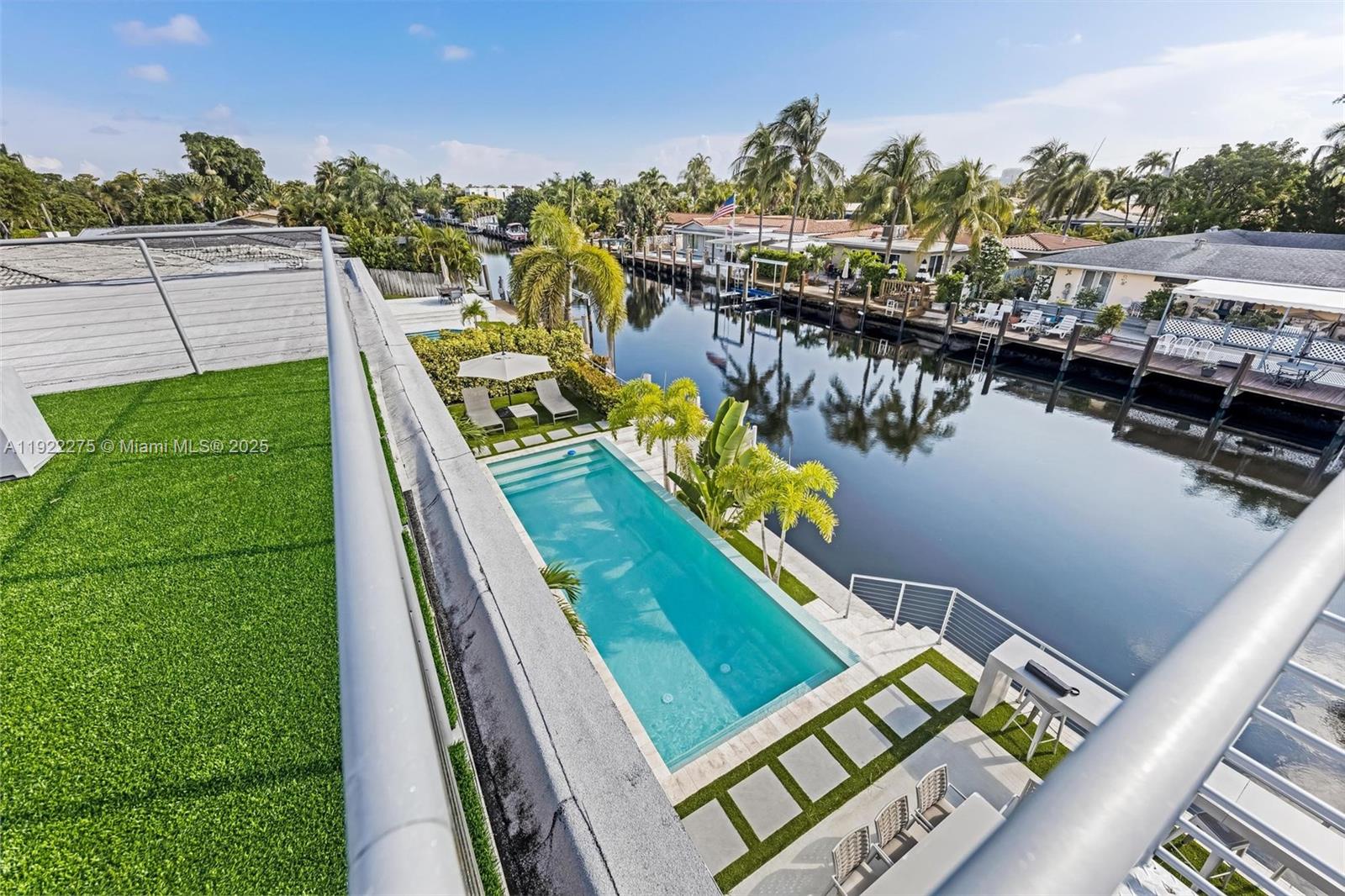 MIDDLE RIVER MANOR ADD - Residential