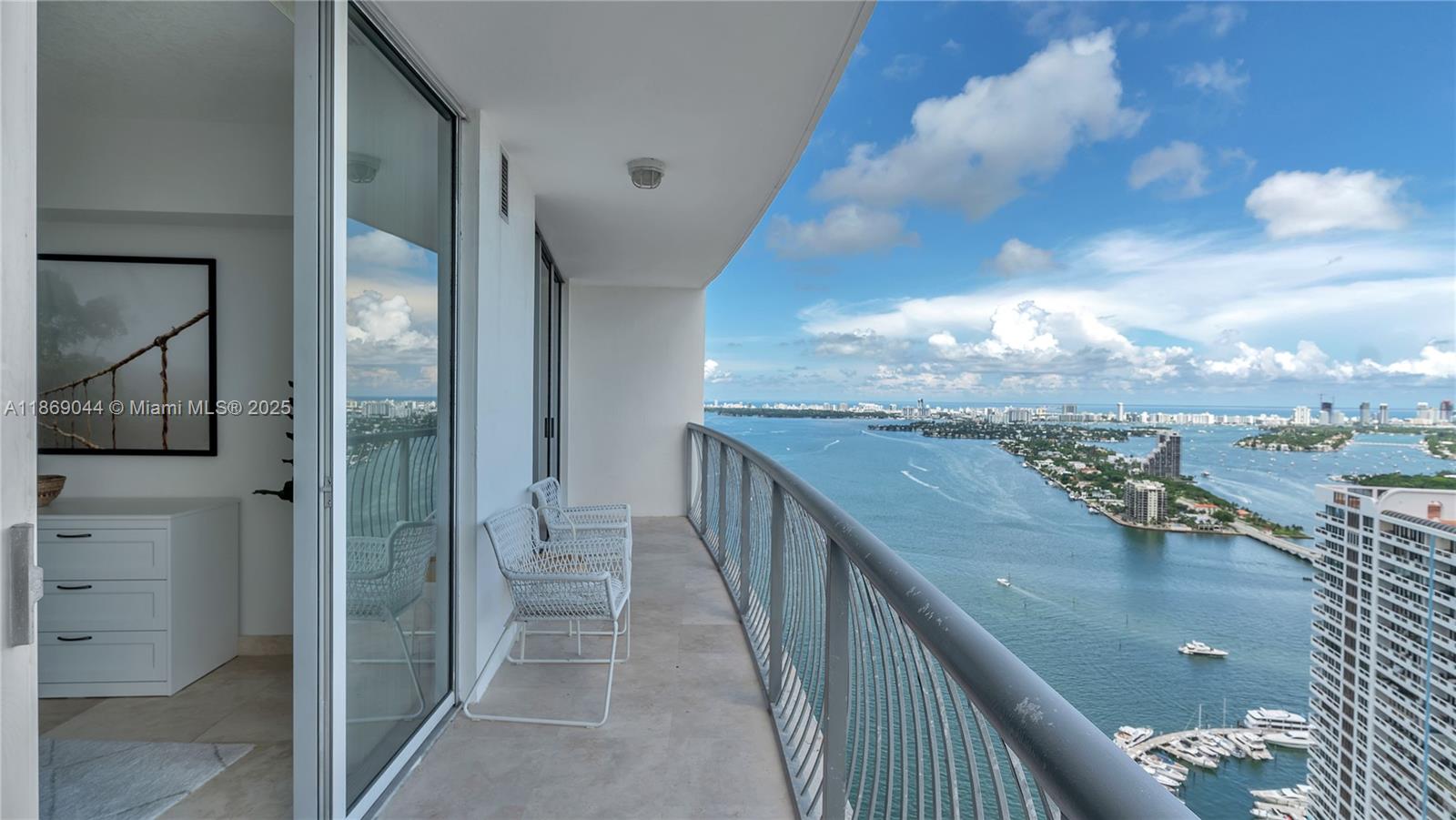 1750 N Bayshore Dr 4504