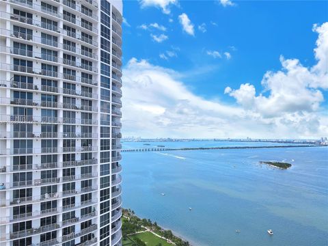 1750 N Bayshore Dr 4504 Miami FL 33132