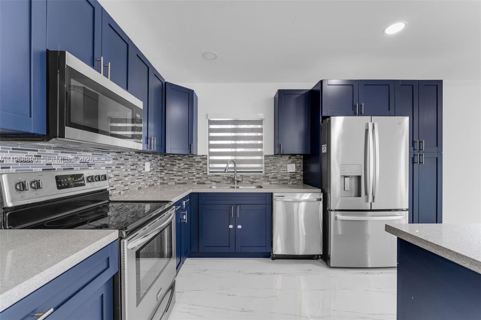 CUTLER RIDGE SEC 5 - Residential Lease