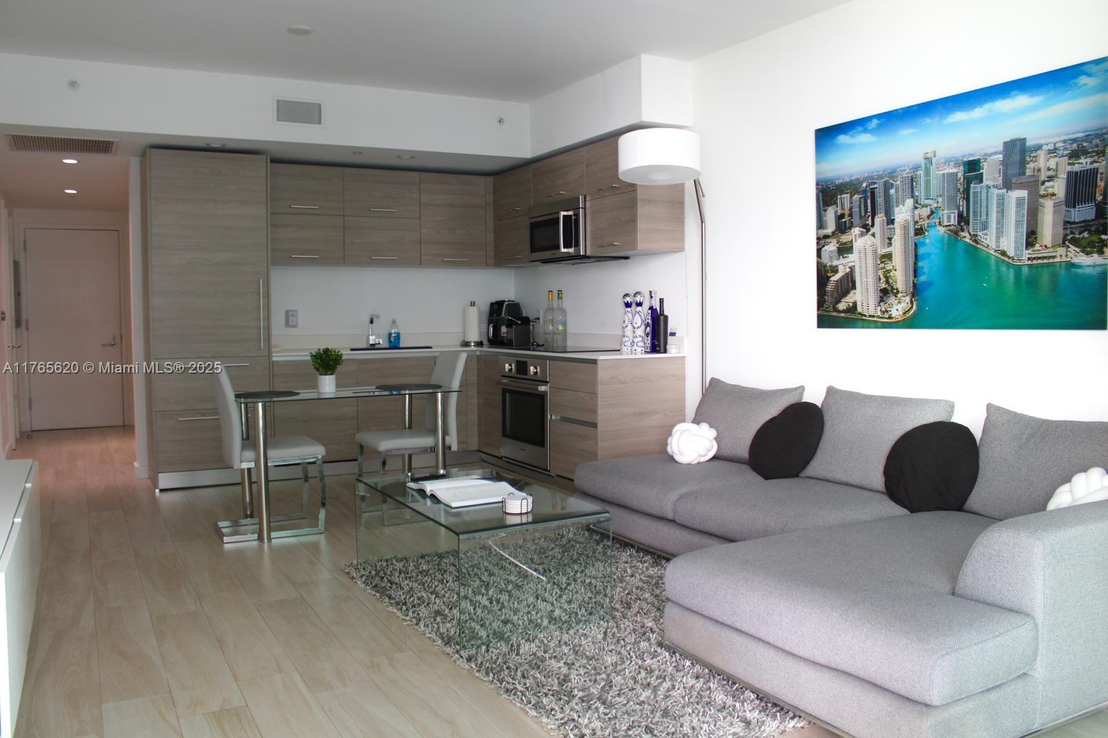 1300 S MIAMI AVENUE CONDO - Residential