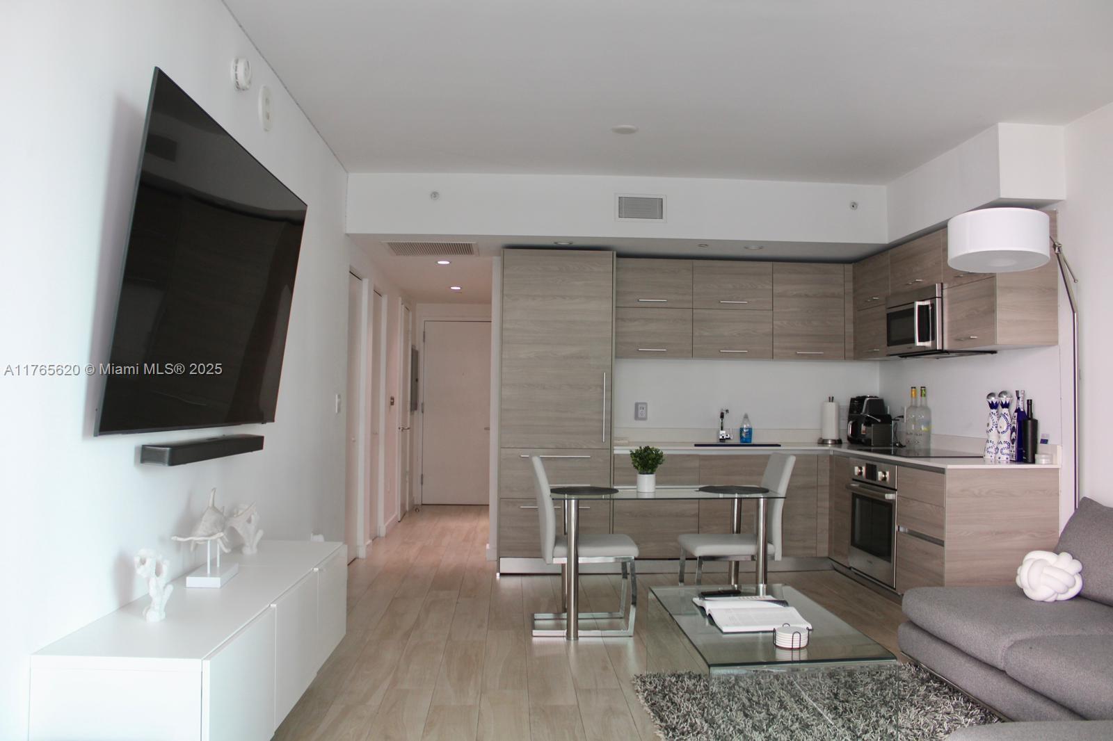 1300 S MIAMI AVENUE CONDO - Residential