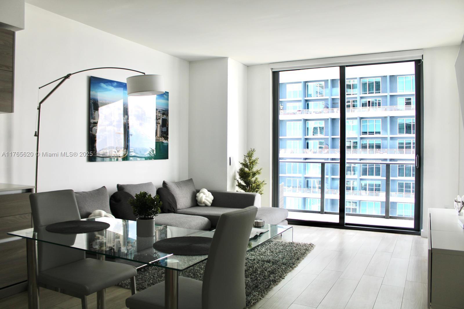 1300 S MIAMI AVENUE CONDO - Residential