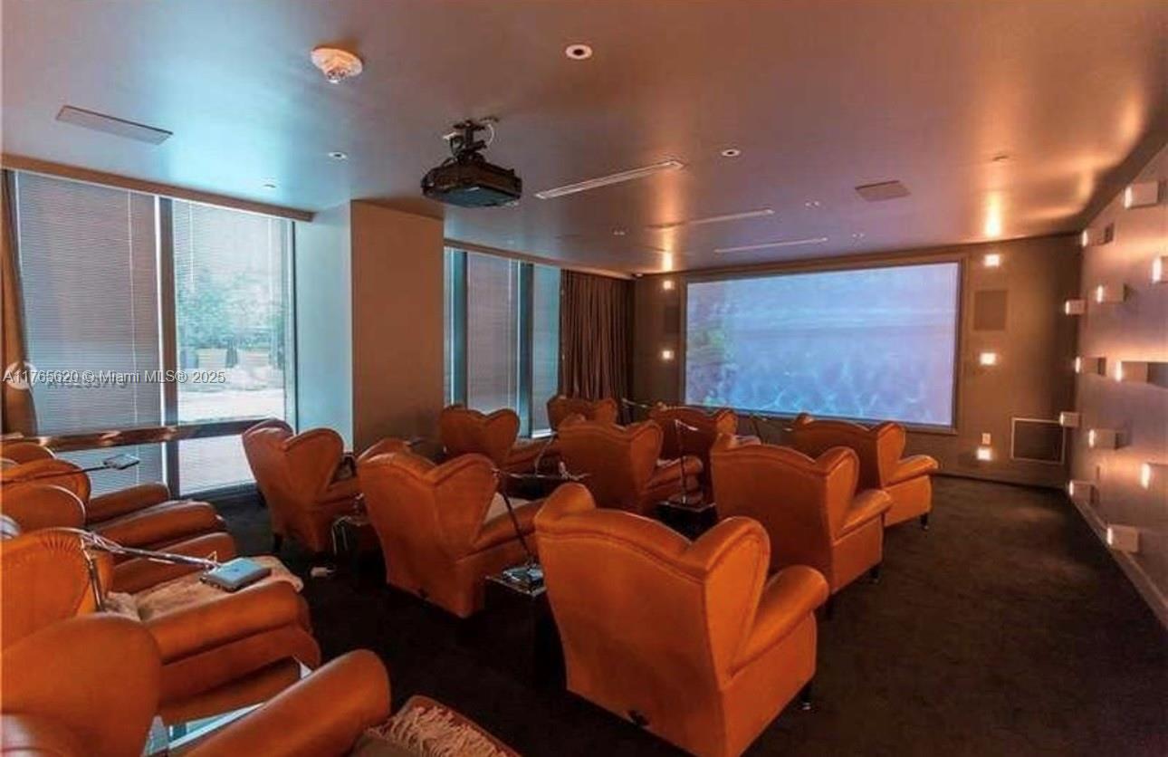 1300 S MIAMI AVENUE CONDO - Residential