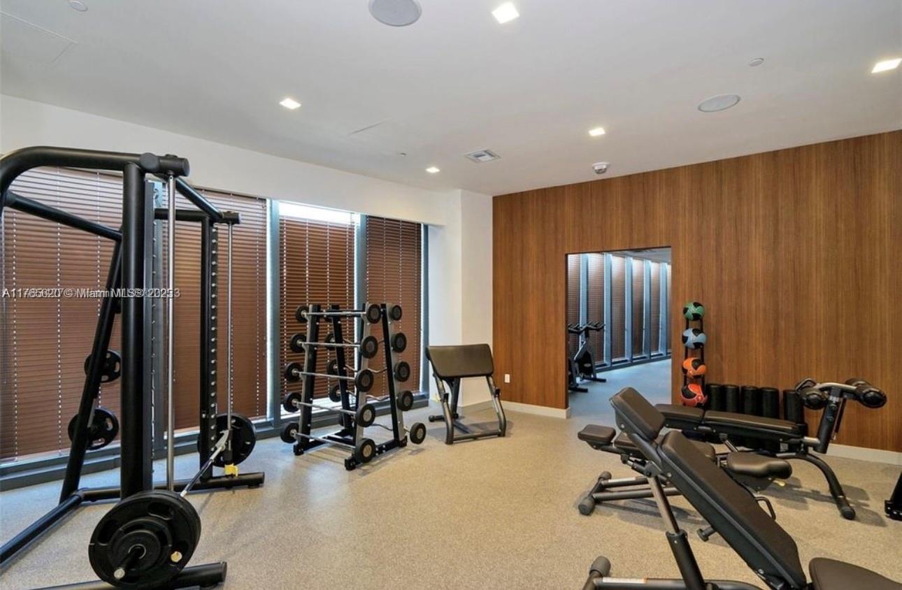 1300 S MIAMI AVENUE CONDO - Residential