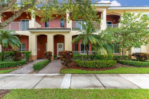 Photo of 2324 SE 17th Ter, Homestead, FL 33035 (MLS # A12080614)