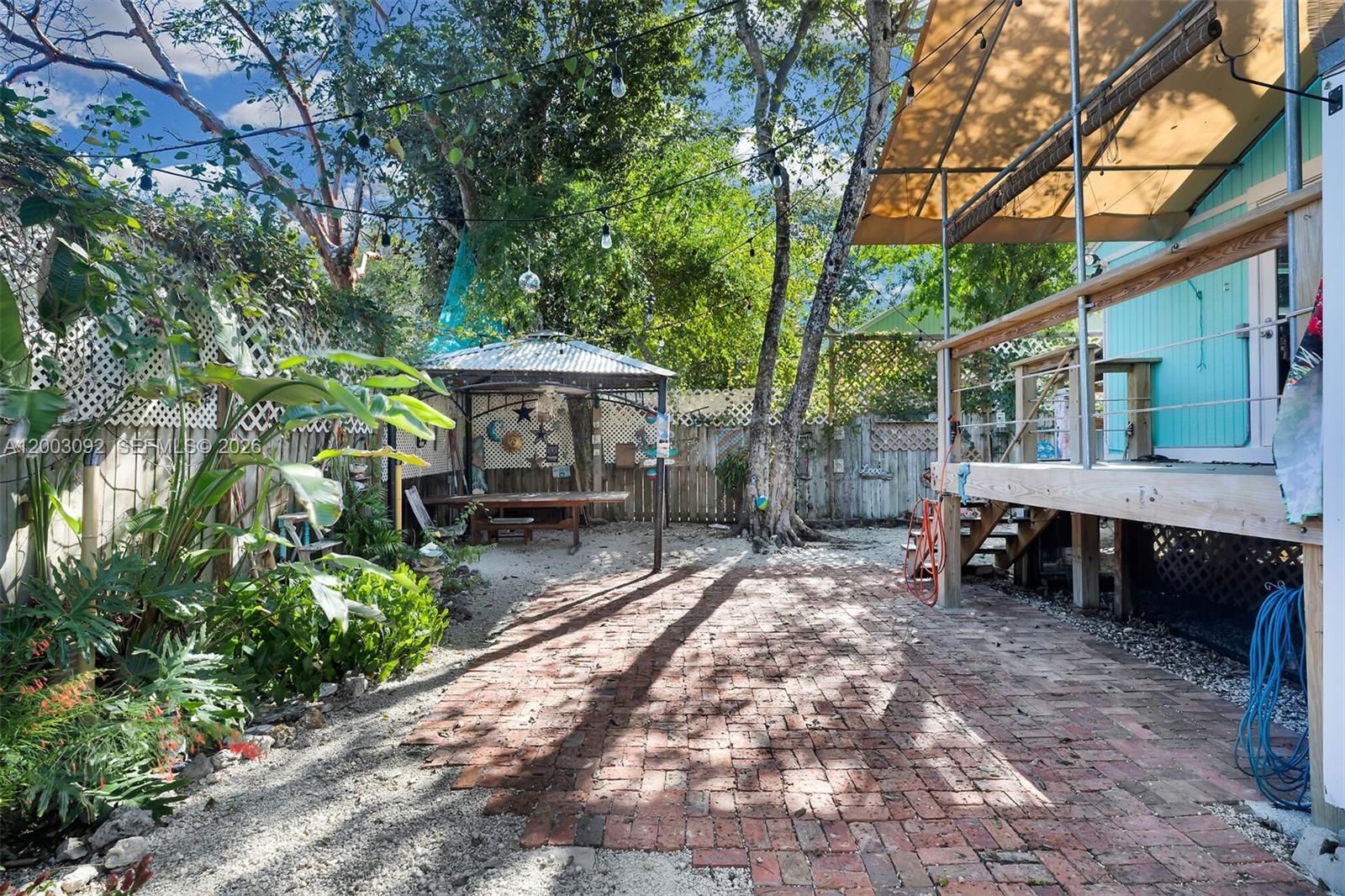 BOWENS ADD RIVIERA VILLAG - Residential