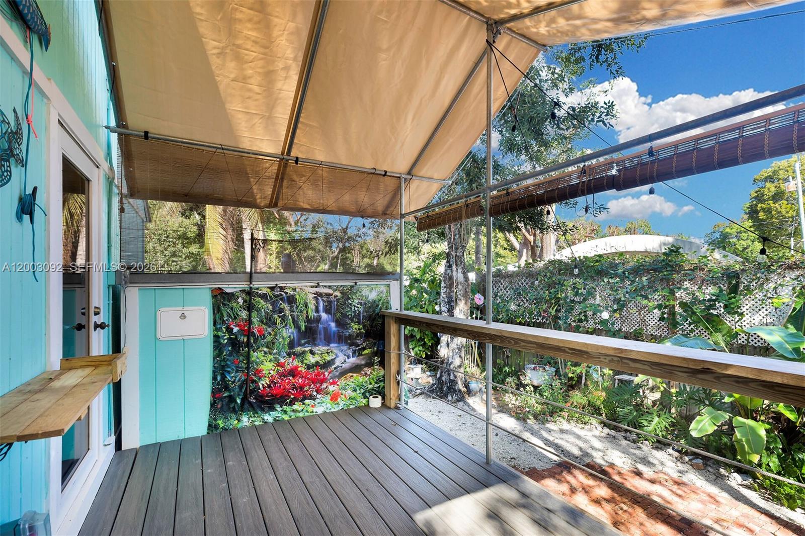 BOWENS ADD RIVIERA VILLAG - Residential