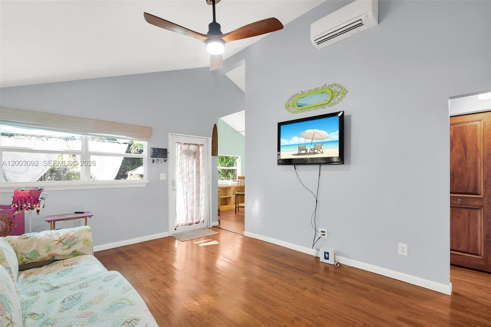 BOWENS ADD RIVIERA VILLAG - Residential