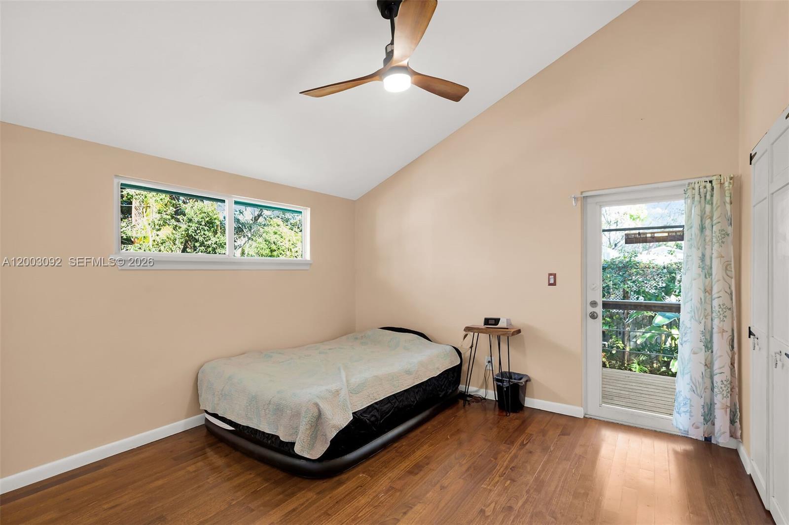 BOWENS ADD RIVIERA VILLAG - Residential