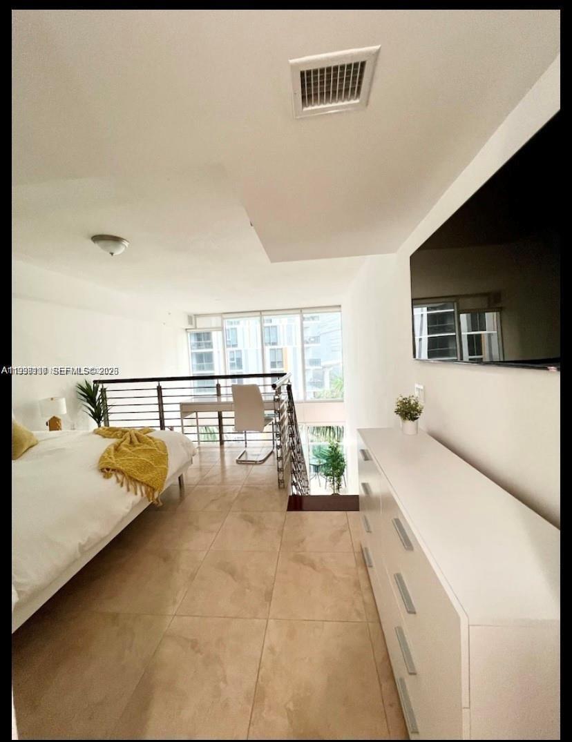 BRICKELL ON THE RIVER S T - Residential Lease