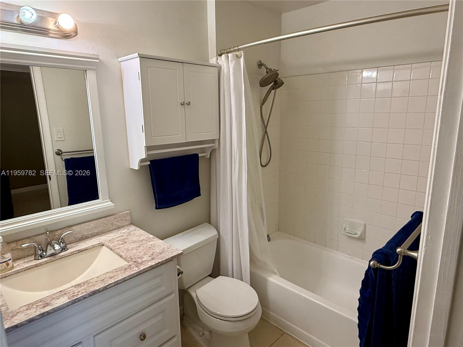 HAMMOCKS TRAILS CONDO - Residential