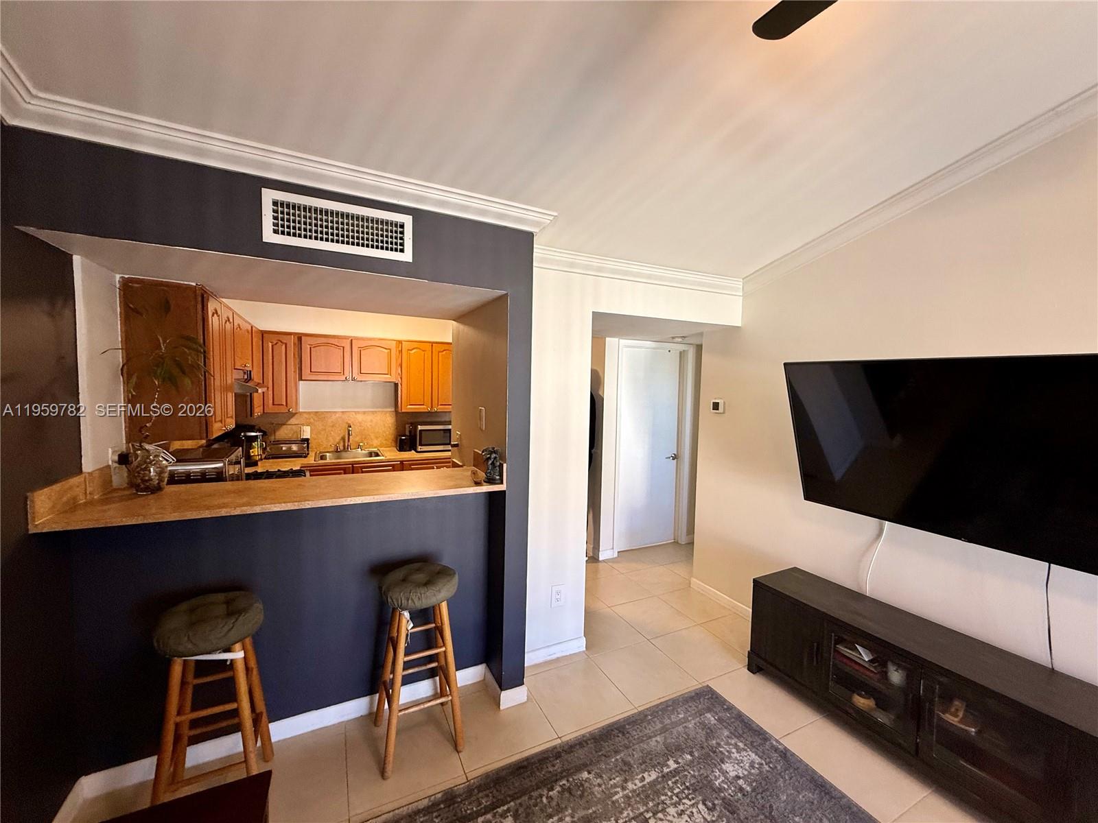 HAMMOCKS TRAILS CONDO - Residential