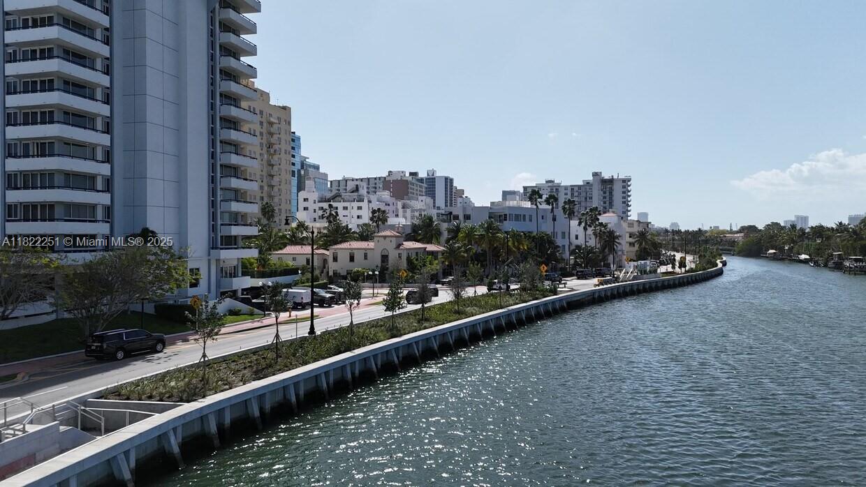 MIAMI BEACH IMP CO SUB - Land