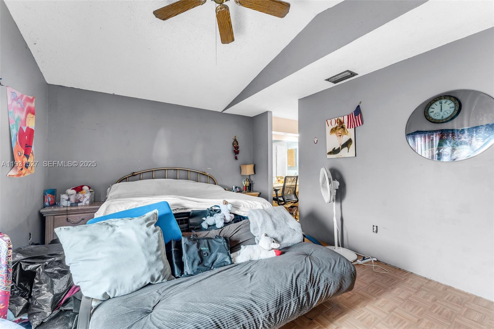 LAKES MEADOW VLG HMS CDO 4 - Residential