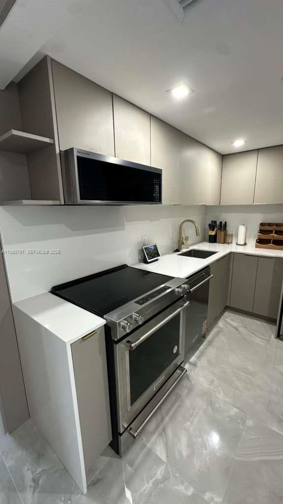 WATERVIEW CONDO - Residential