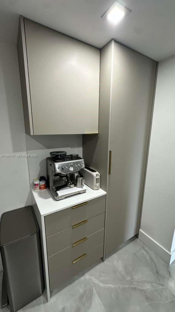 WATERVIEW CONDO - Residential