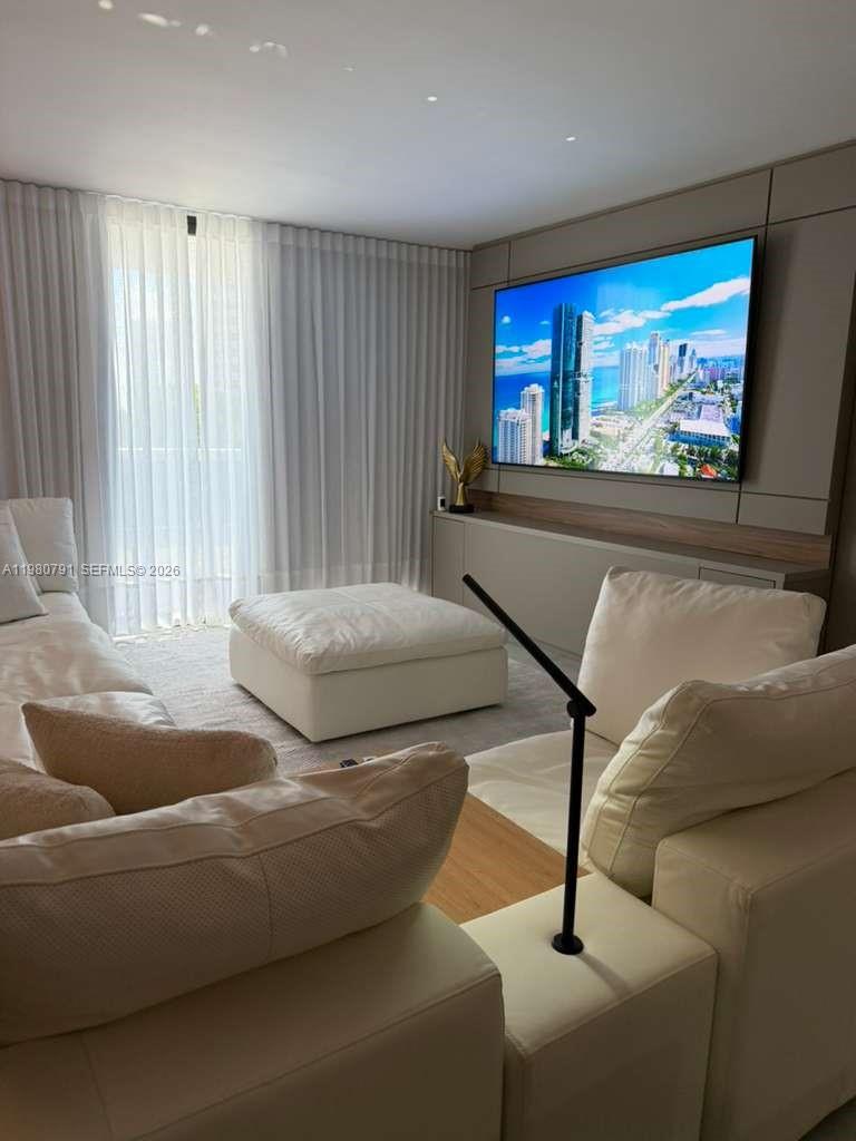 WATERVIEW CONDO - Residential