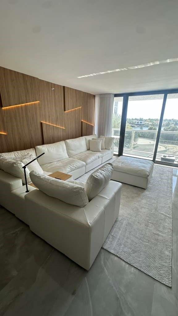 WATERVIEW CONDO - Residential