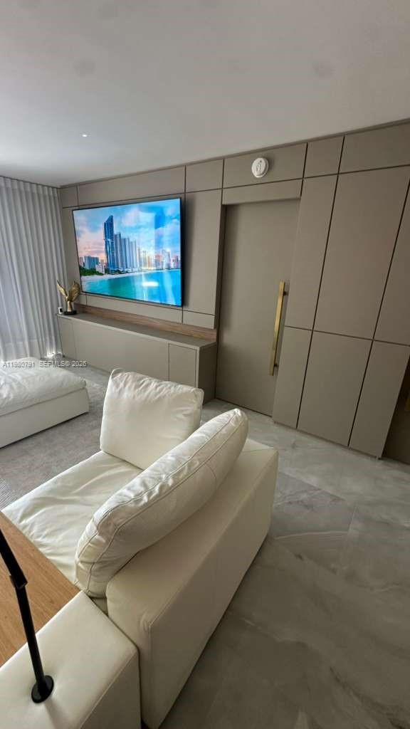 WATERVIEW CONDO - Residential