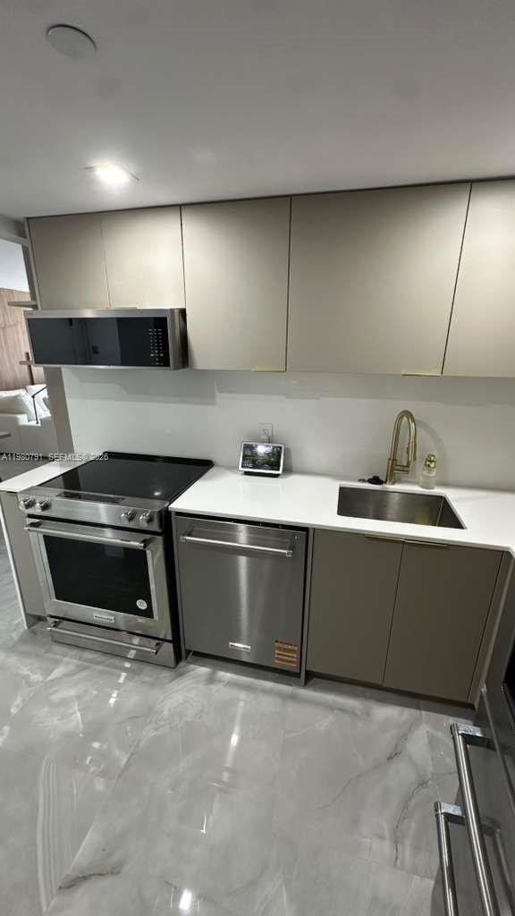 WATERVIEW CONDO - Residential