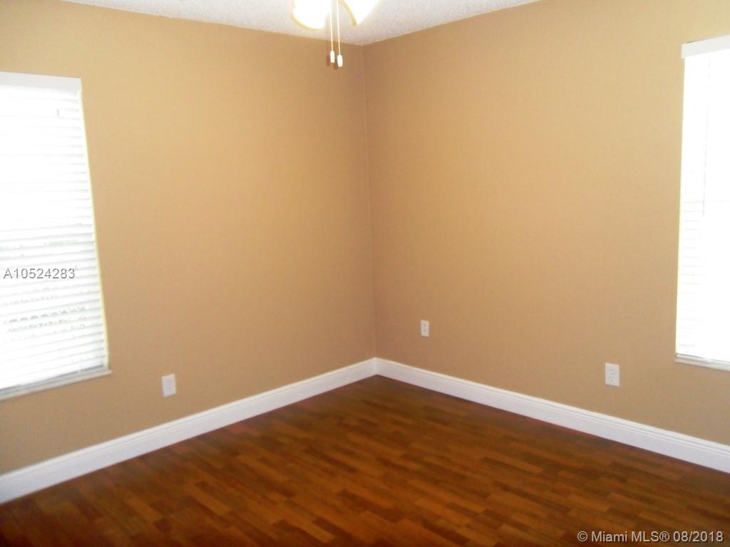 PRINCETONIAN WEST - Residential