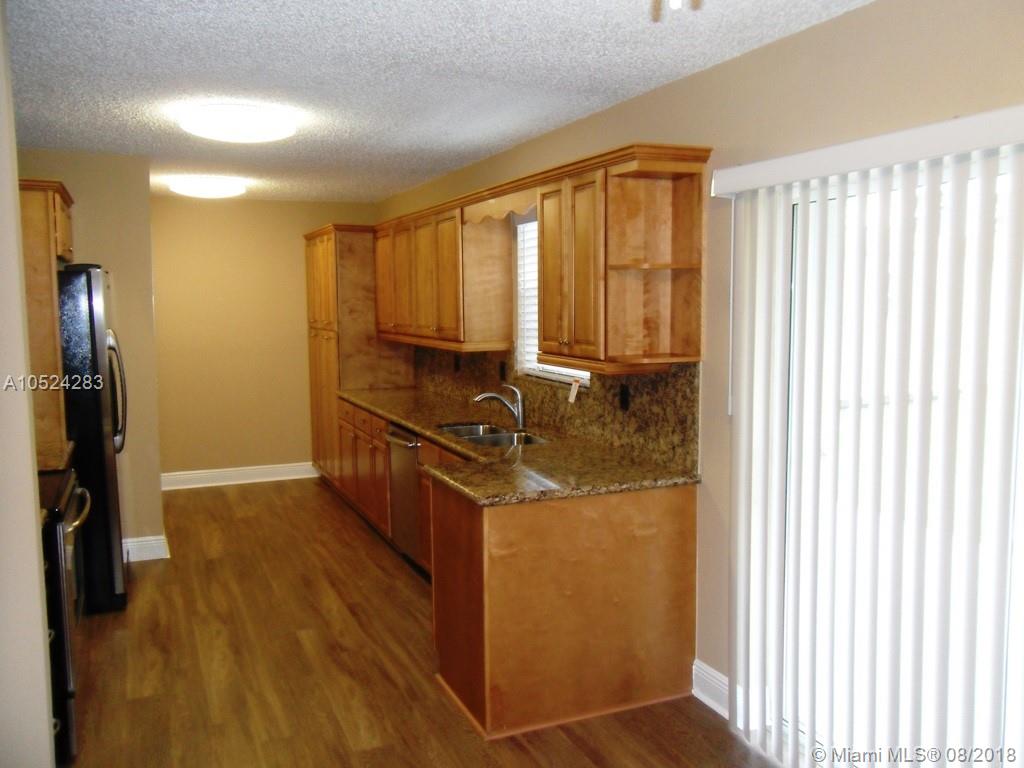 PRINCETONIAN WEST - Residential