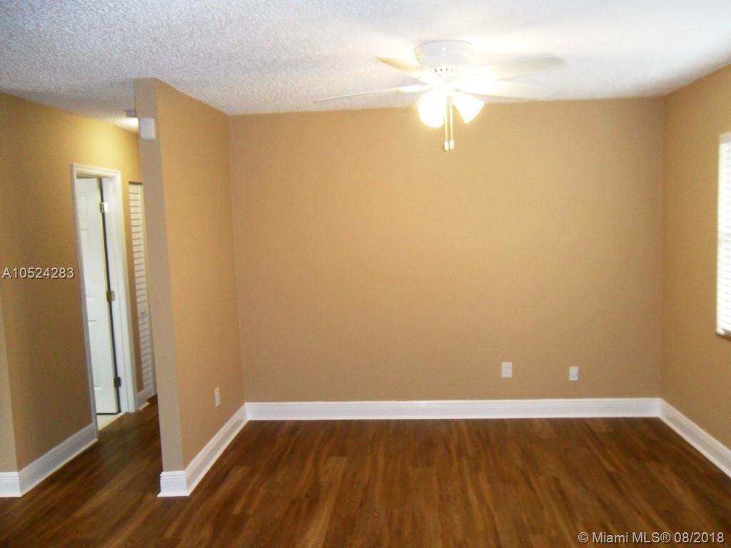 PRINCETONIAN WEST - Residential