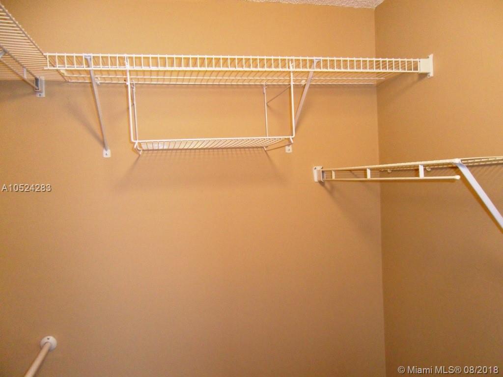 PRINCETONIAN WEST - Residential