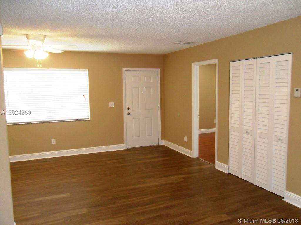 PRINCETONIAN WEST - Residential