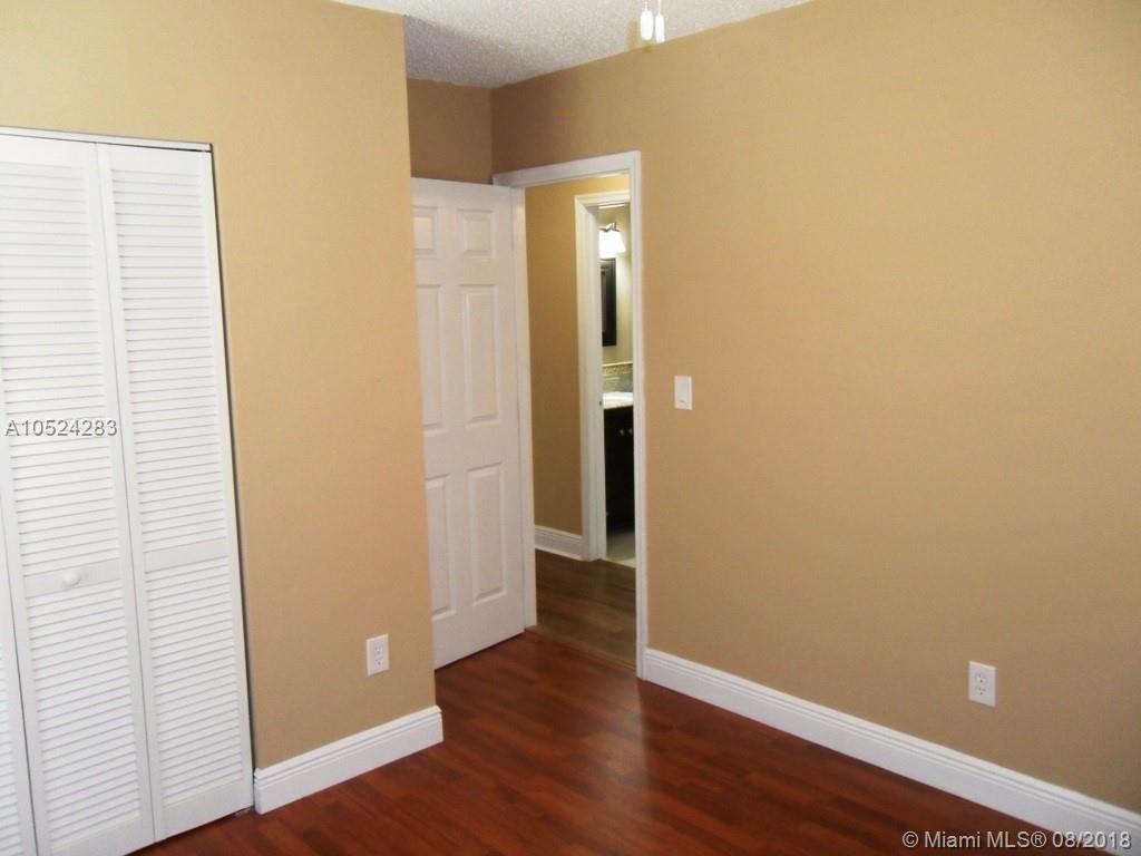 PRINCETONIAN WEST - Residential