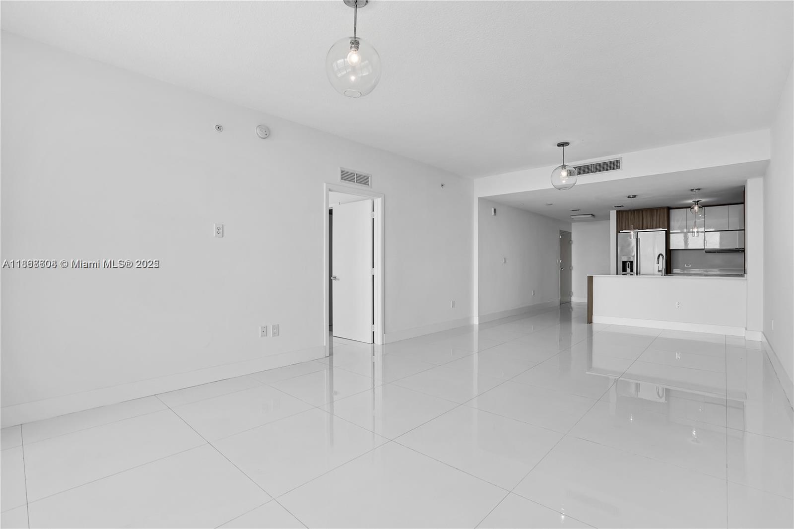 BAY HOUSE MIAMI CONDO - Residential