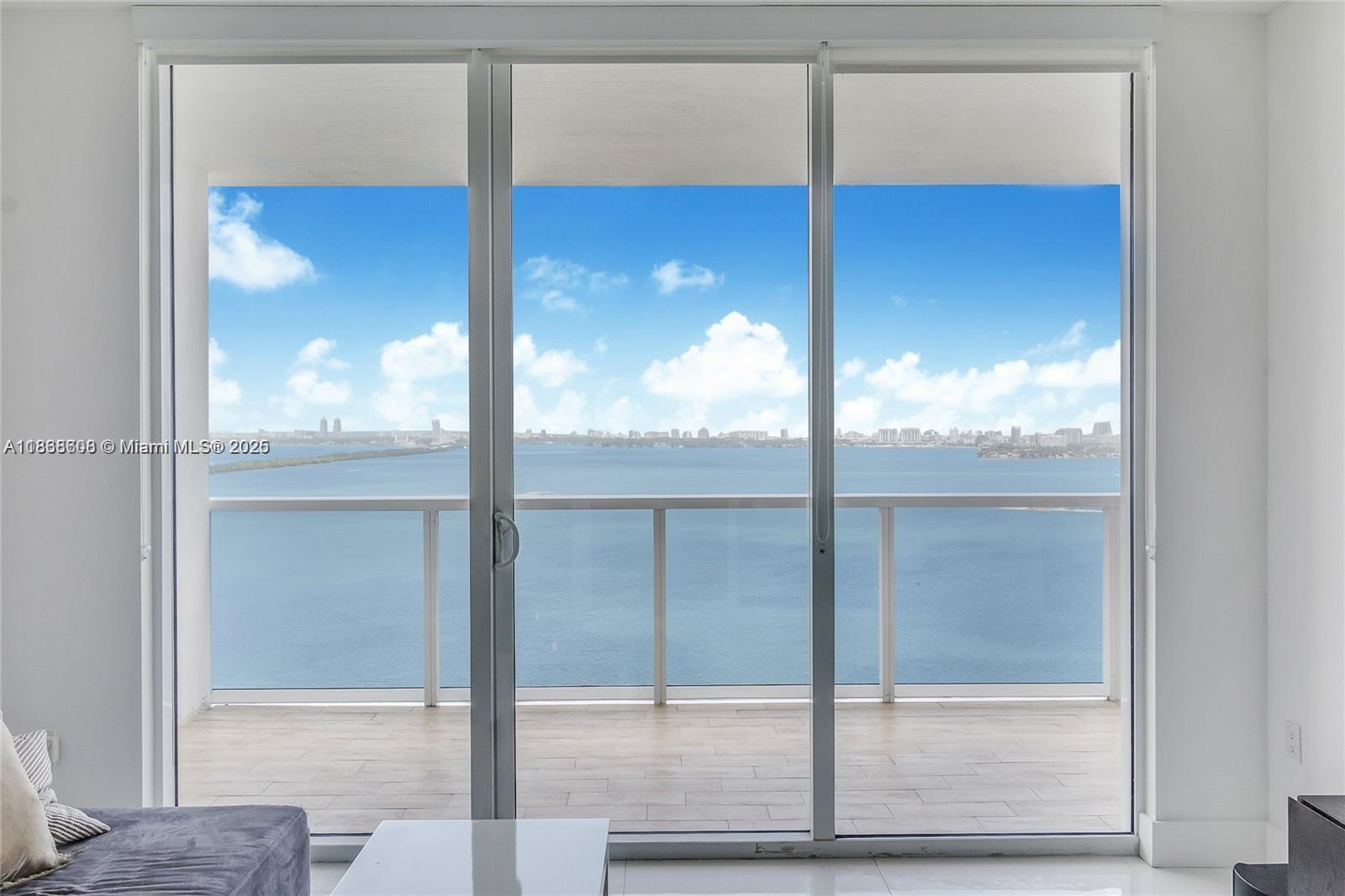 BAY HOUSE MIAMI CONDO - Residential