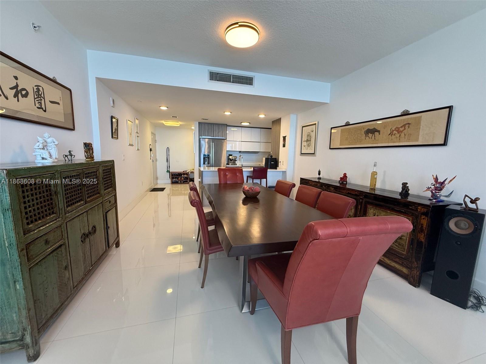 BAY HOUSE MIAMI CONDO - Residential