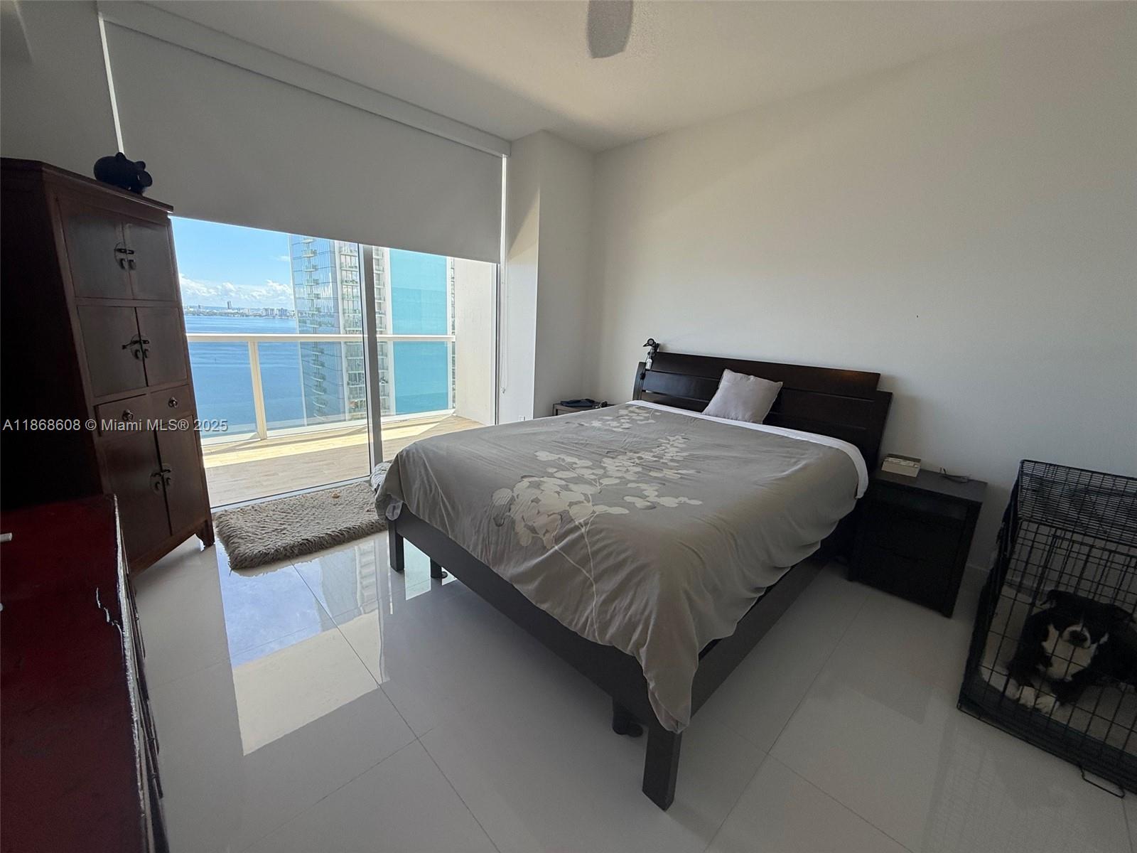 BAY HOUSE MIAMI CONDO - Residential