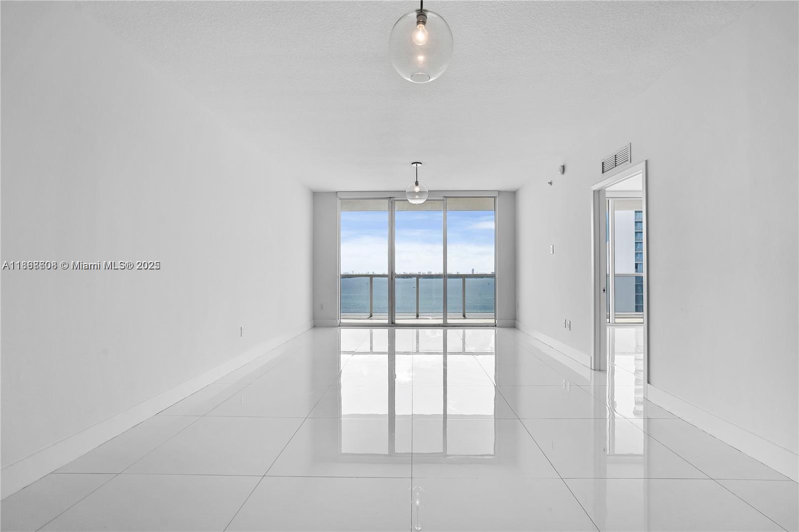 BAY HOUSE MIAMI CONDO - Residential